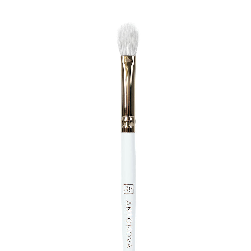 Flat Eyeshadow Brush 05 - Versatile Tool for Effortless Eye Makeup